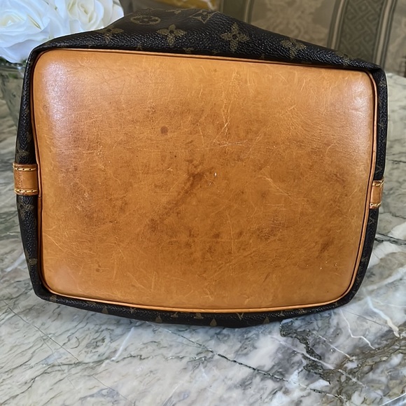 Louis Vuitton bag - Picture 8 of 15